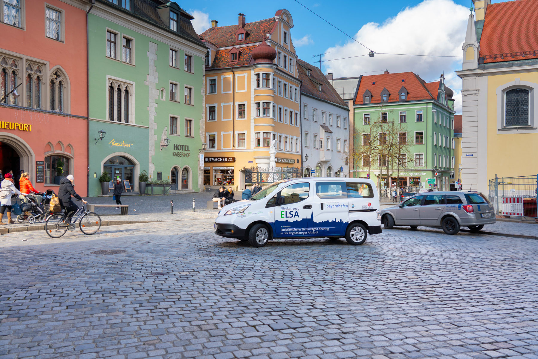 Elsa Lieferwagen sharing_Altstadt Regensburg bayernhafen