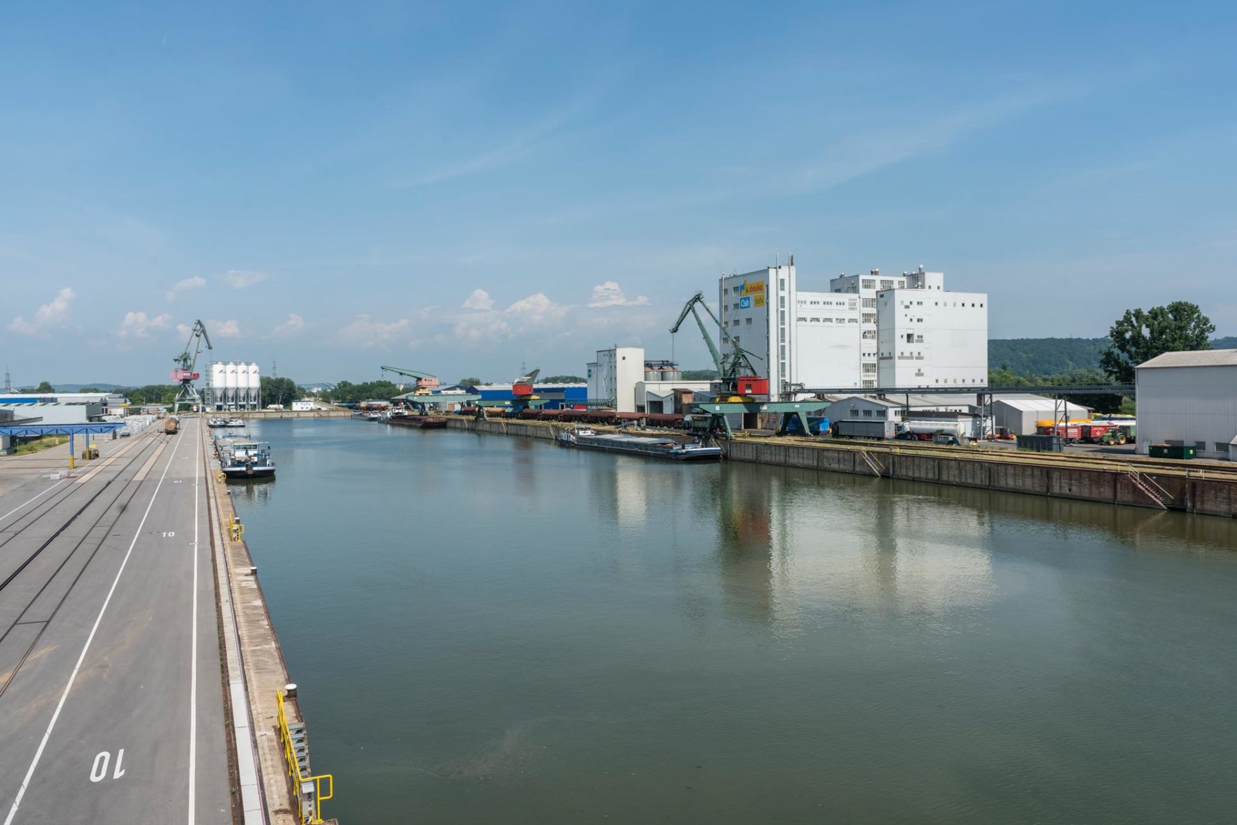 Hafenbecken Osthafen bayernhafen Regensburg