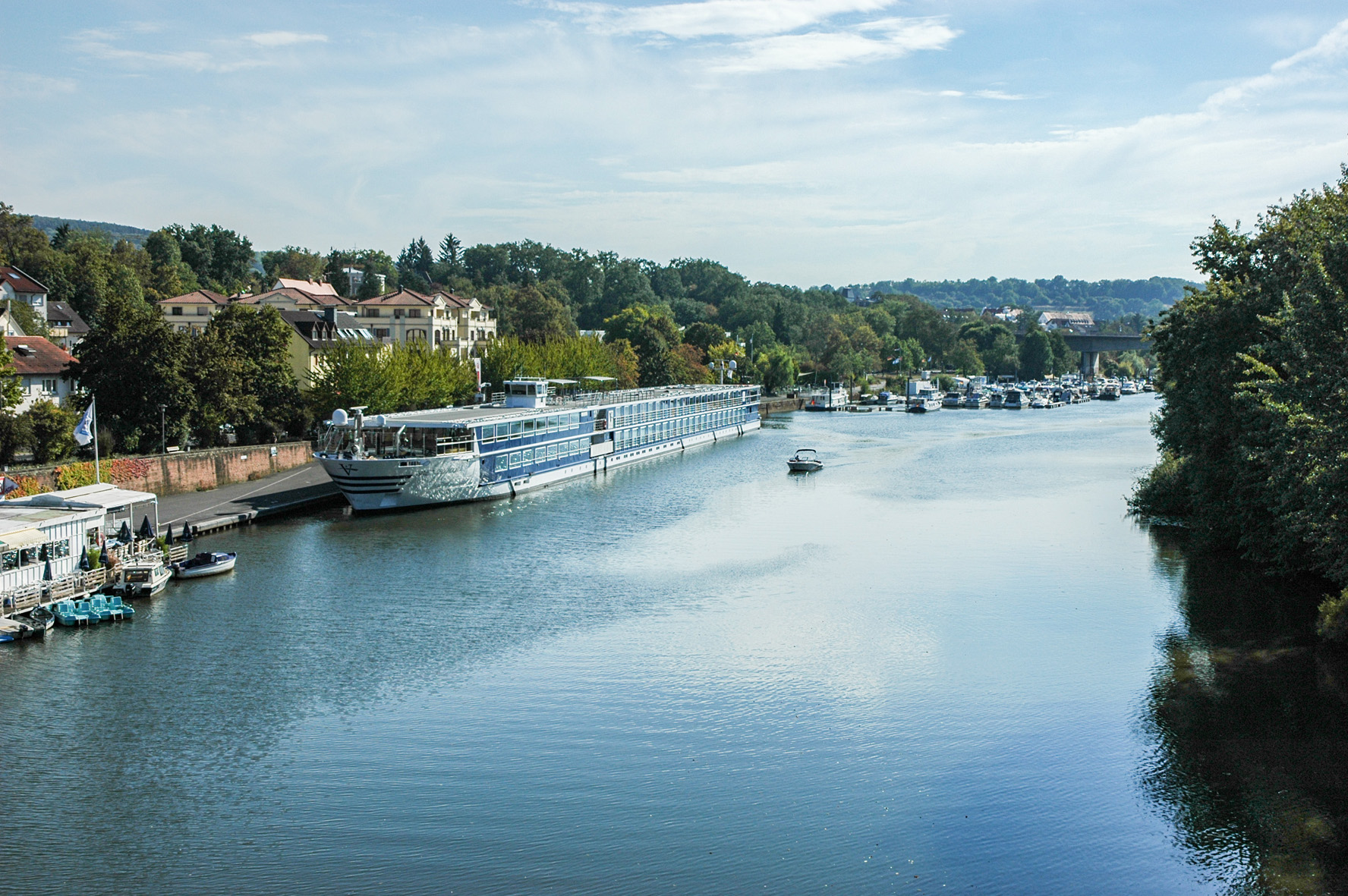 Anlegestelle Floßhafen Flusskreuzschiff bayernhafen Aschaffenburg