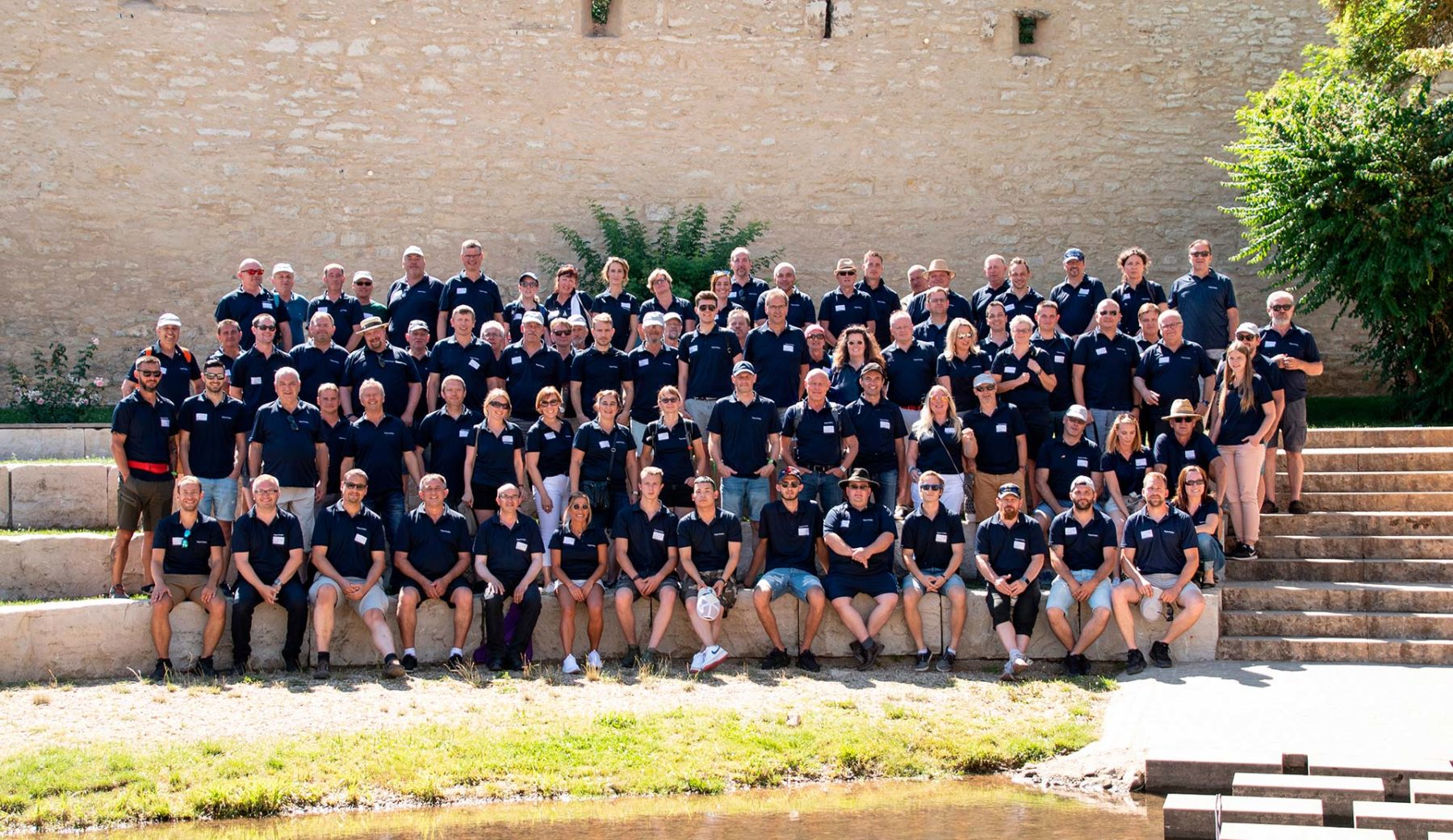 Gruppenbild Mitarbeiter bayernhafen